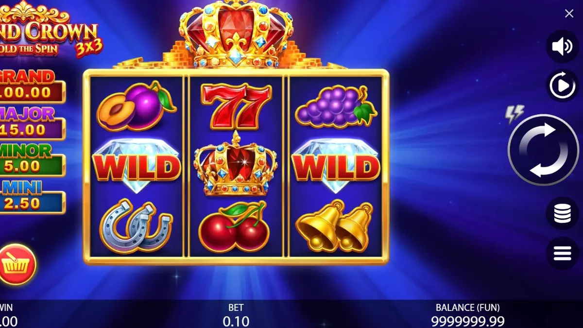 Tampilan visual slot 3x3 Grand Crown dengan simbol buah dan mahkota emas
